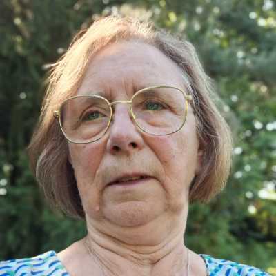 Okra Reizen Magda Dehandschutter